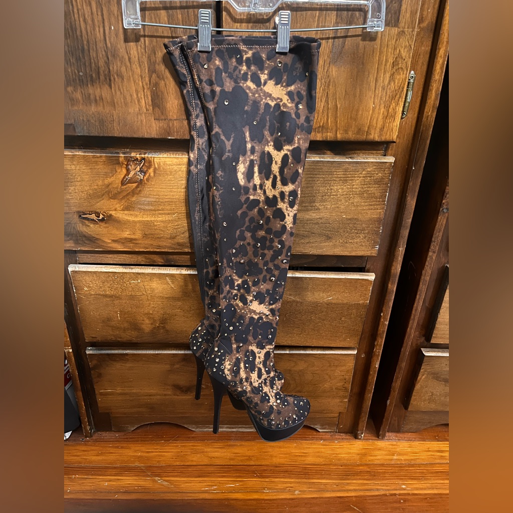 Leopard Print Over-The-Knee Boots
